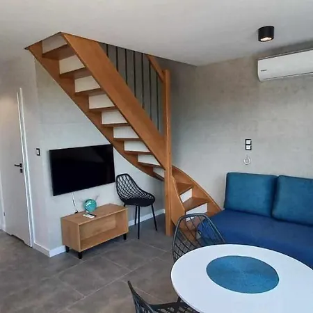 Appartement W Sam By Klif Ustka- Dwupoziomy Z Klimatyzacja Ul Poswiatowskiej 42